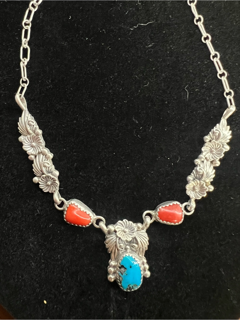 R BEGAY VINTAGE STERLING SILVER CORAL AND TURQUOISE NECKLACE. BEAUTIFUL!!